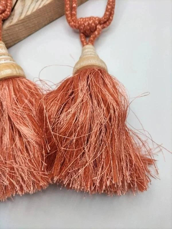 2 abrazaderas nuevas de madera color coral y beige – photo 3